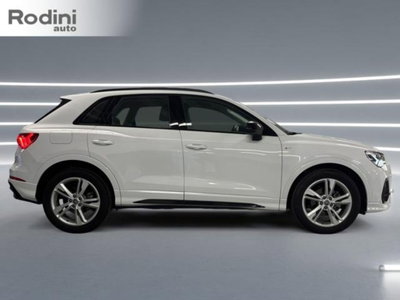 Audi Q3 35 TDI S line edition (3)