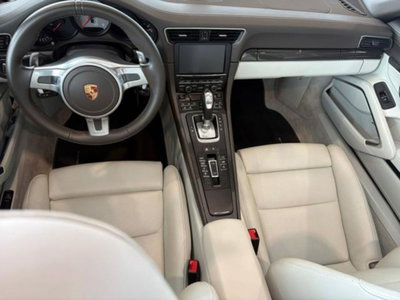 Porsche 911 Cabrio 3.8 Targa 4S (7)