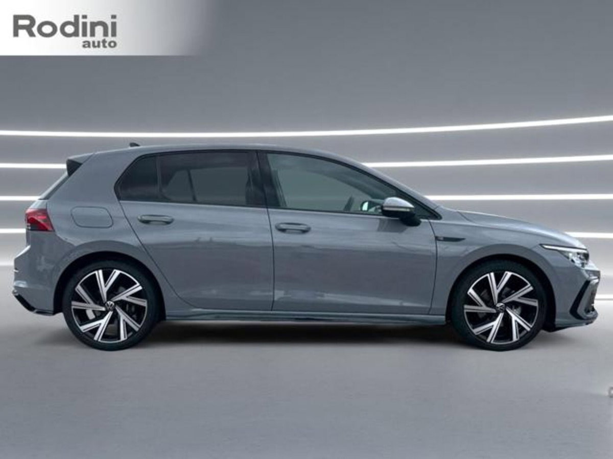 Volkswagen Golf 2.0 TDI 150 CV DSG SCR R-Line (4)