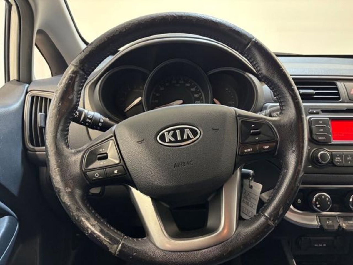 Kia Rio 1.1 CRDi WGT 5p. EX PLUS (7)