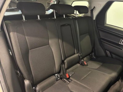 Land Rover Discovery Sport 2.0 TD4 150 CV Pure (13)