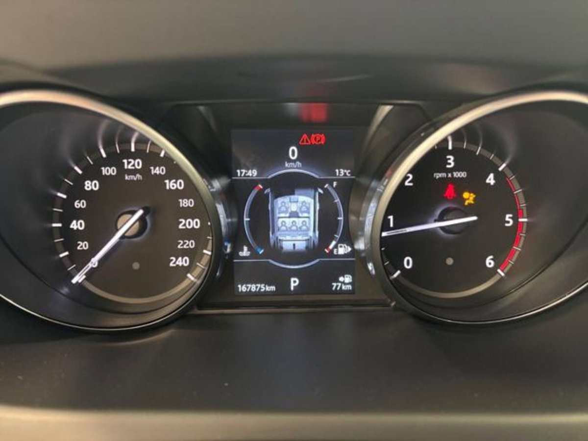 Land Rover Discovery Sport 2.0 TD4 150 CV Pure (8)