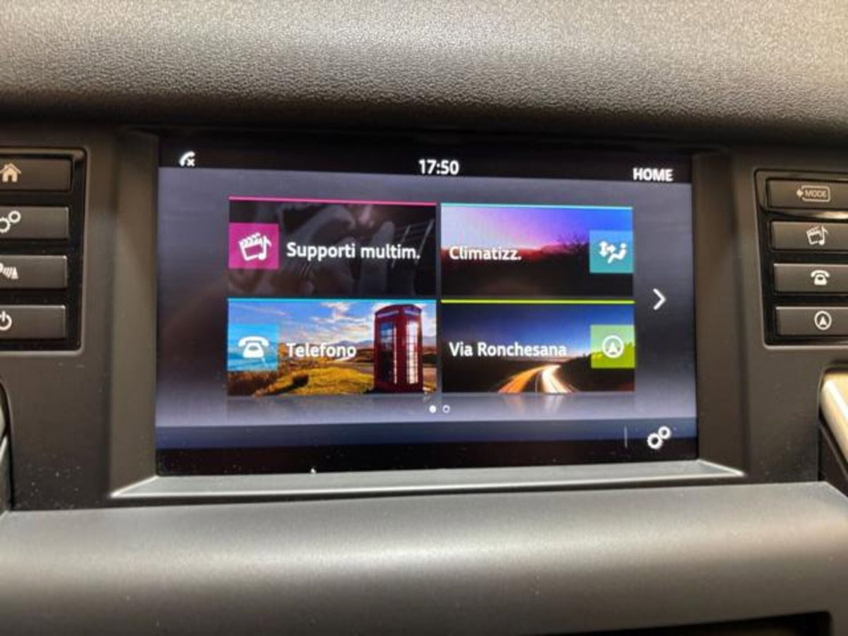 Land Rover Discovery Sport 2.0 TD4 150 CV Pure (9)