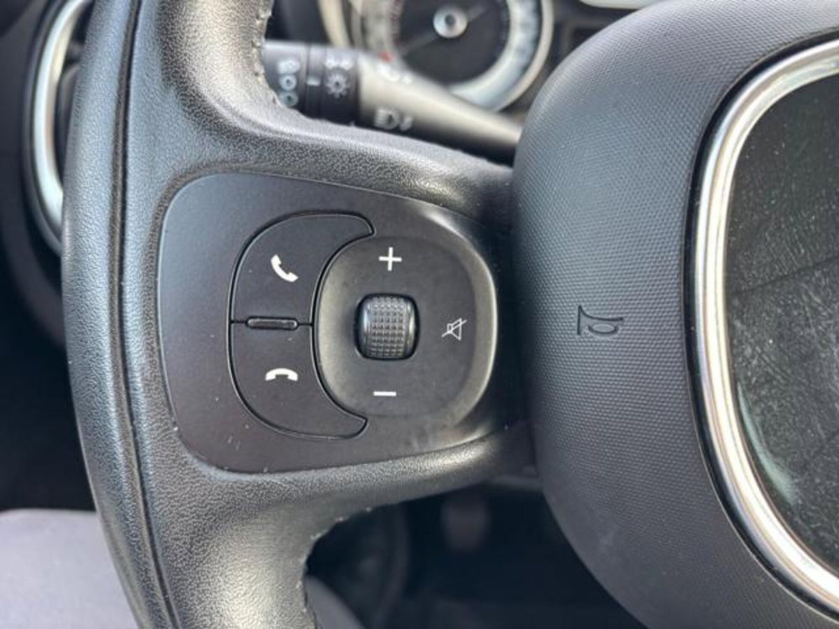 Fiat 500L 1.6 Multijet 105 CV Trekking (16)