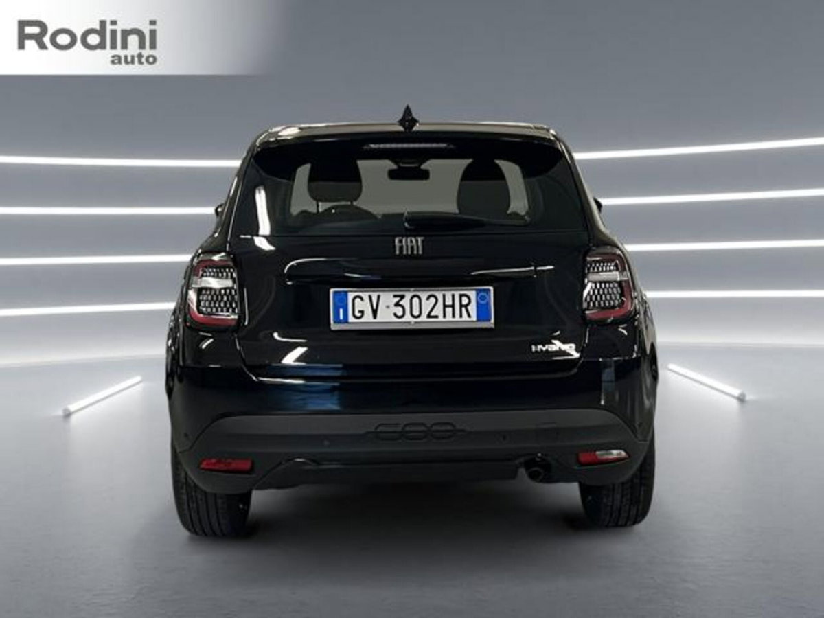 Fiat 600 1.2 hybrid 145cv auto (5)