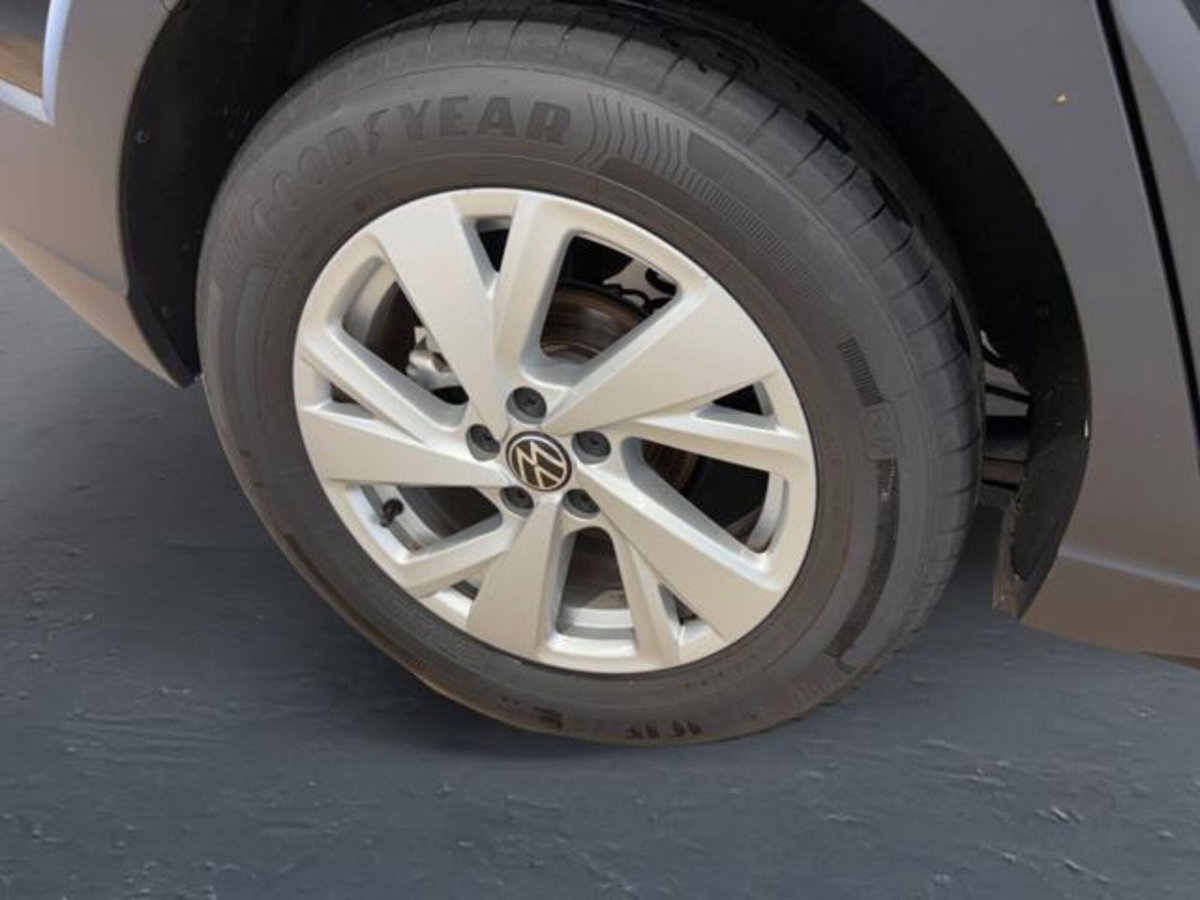 Volkswagen Taigo 1.0 TSI 110 CV Life (10)