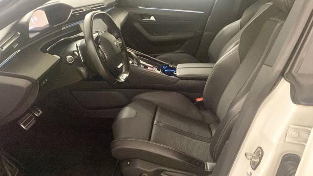 Peugeot 508 SW BlueHDi 180 Stop&Start EAT8 GT Line (10)