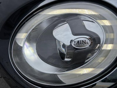 MINI Mini 1.5 Cooper D (15)