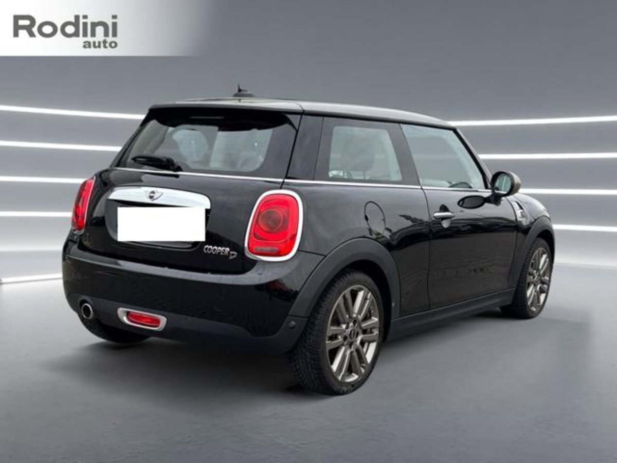 MINI Mini 1.5 Cooper D (4)