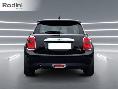 MINI Mini 1.5 Cooper D (5)