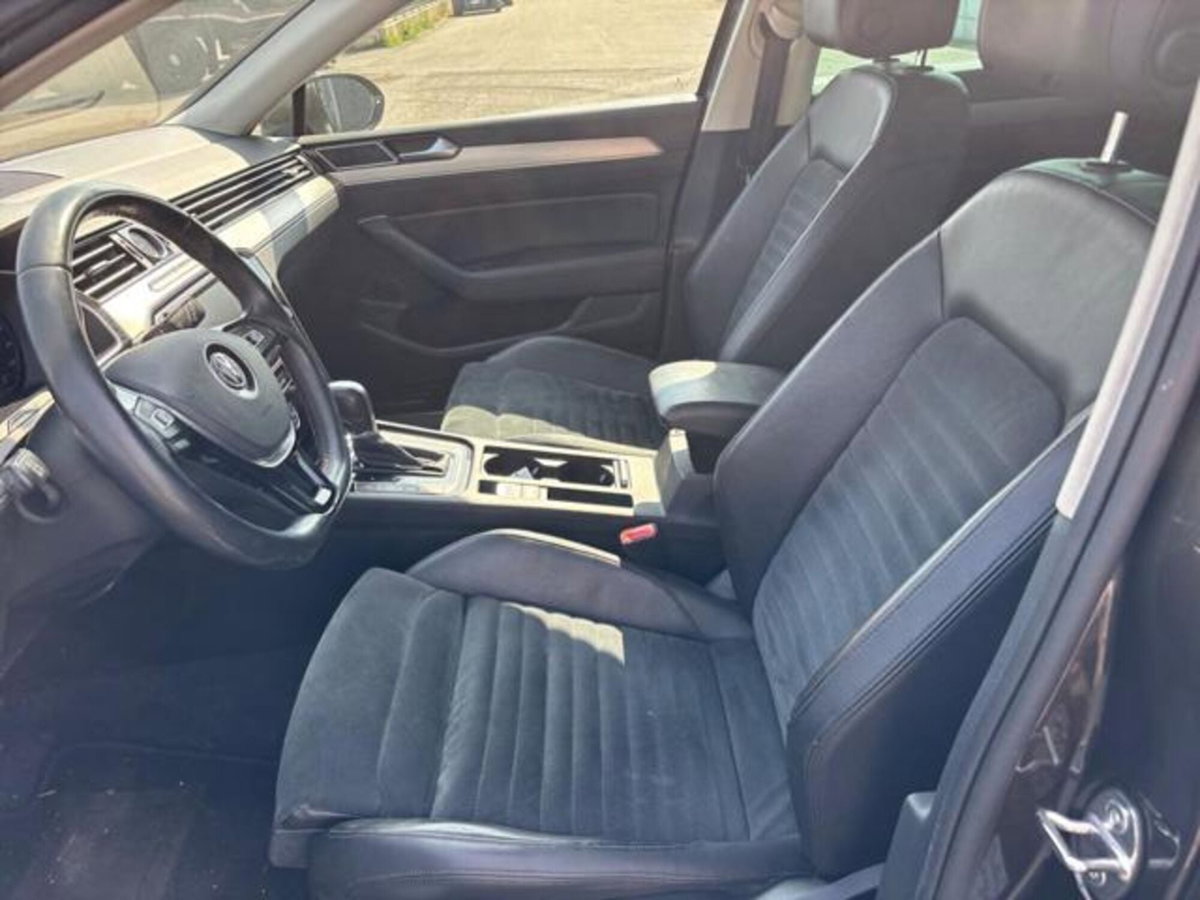 Volkswagen Passat Variant 2.0 TDI Comfortline BlueMotion Technology (11)
