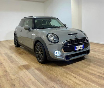 MINI Mini 2.0 Cooper S (2)