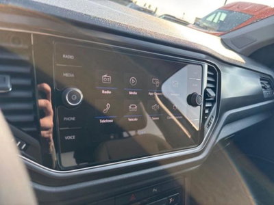 Volkswagen T-Roc 1.5 TSI ACT DSG Style BlueMotion Technology (12)
