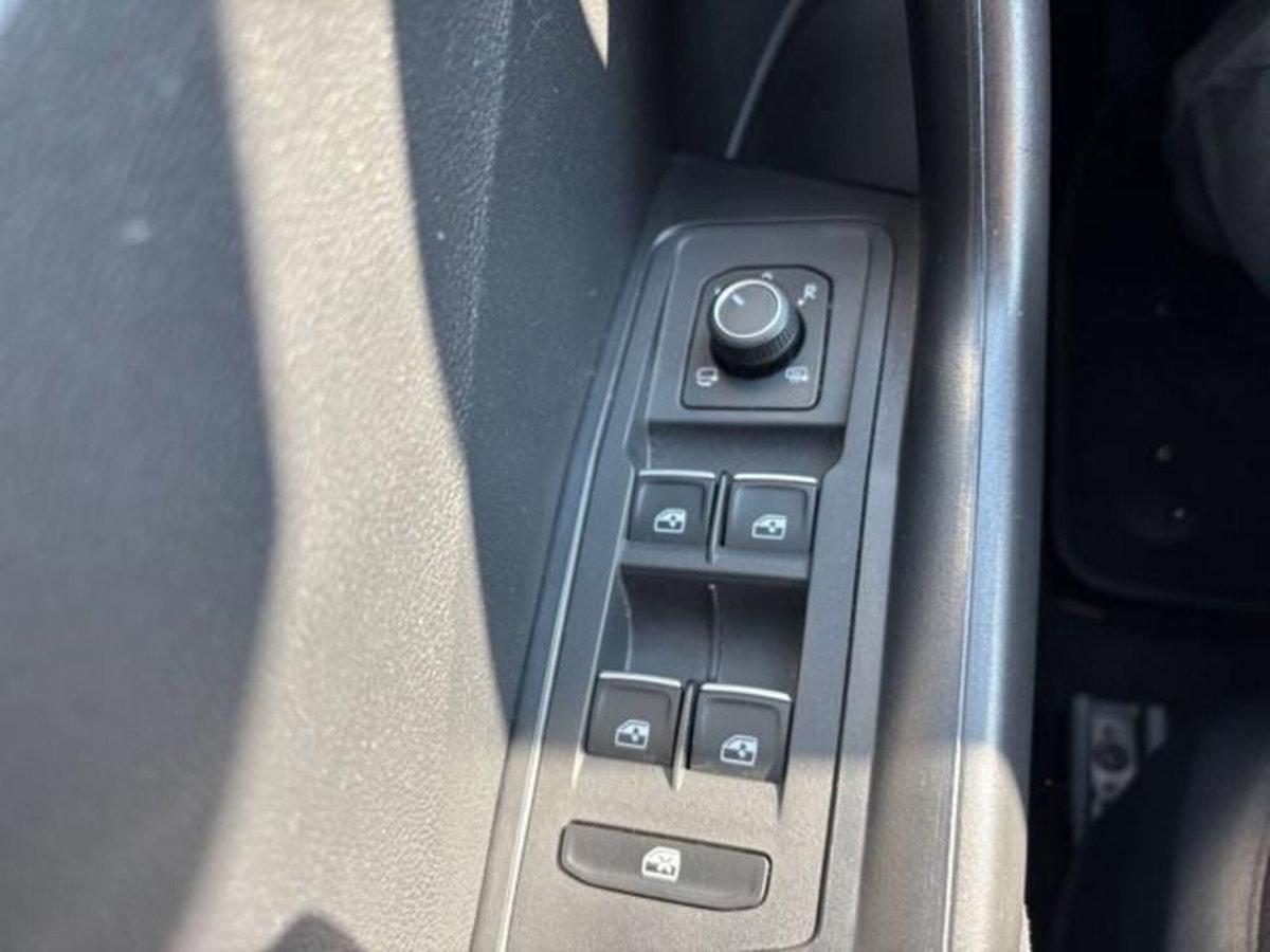 Volkswagen T-Roc 1.5 TSI ACT DSG Style BlueMotion Technology (20)