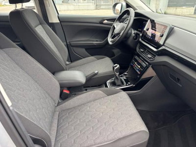 Volkswagen T-Cross 1.0 tsi Life 95cv (8)