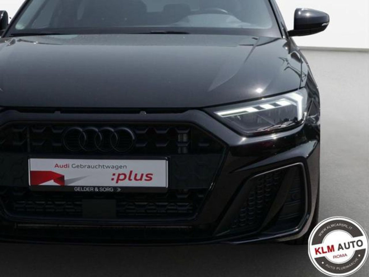 Audi A1 Sportback 40 TFSI S tronic S line edition (3)