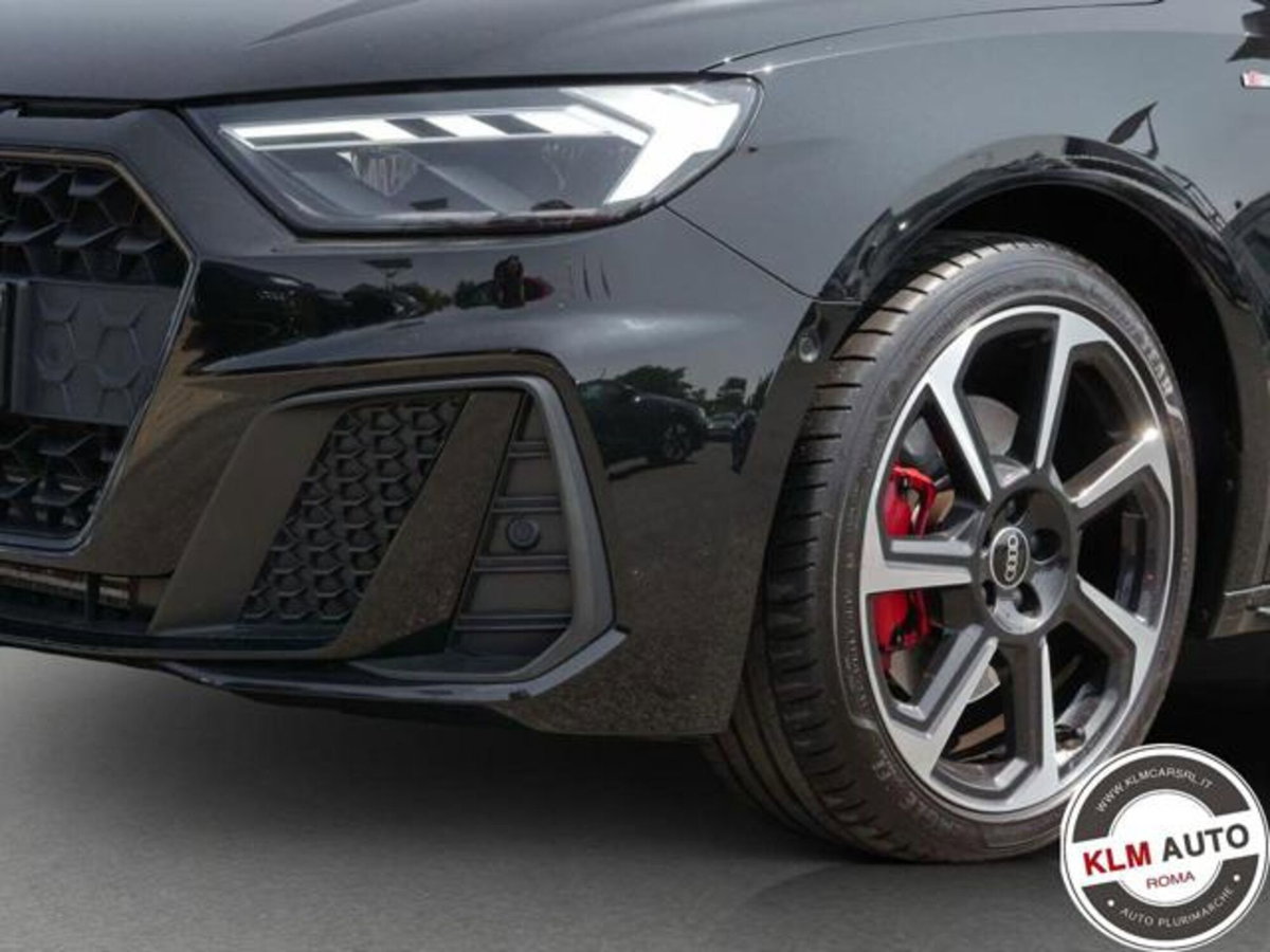 Audi A1 Sportback 40 TFSI S tronic S line edition (9)