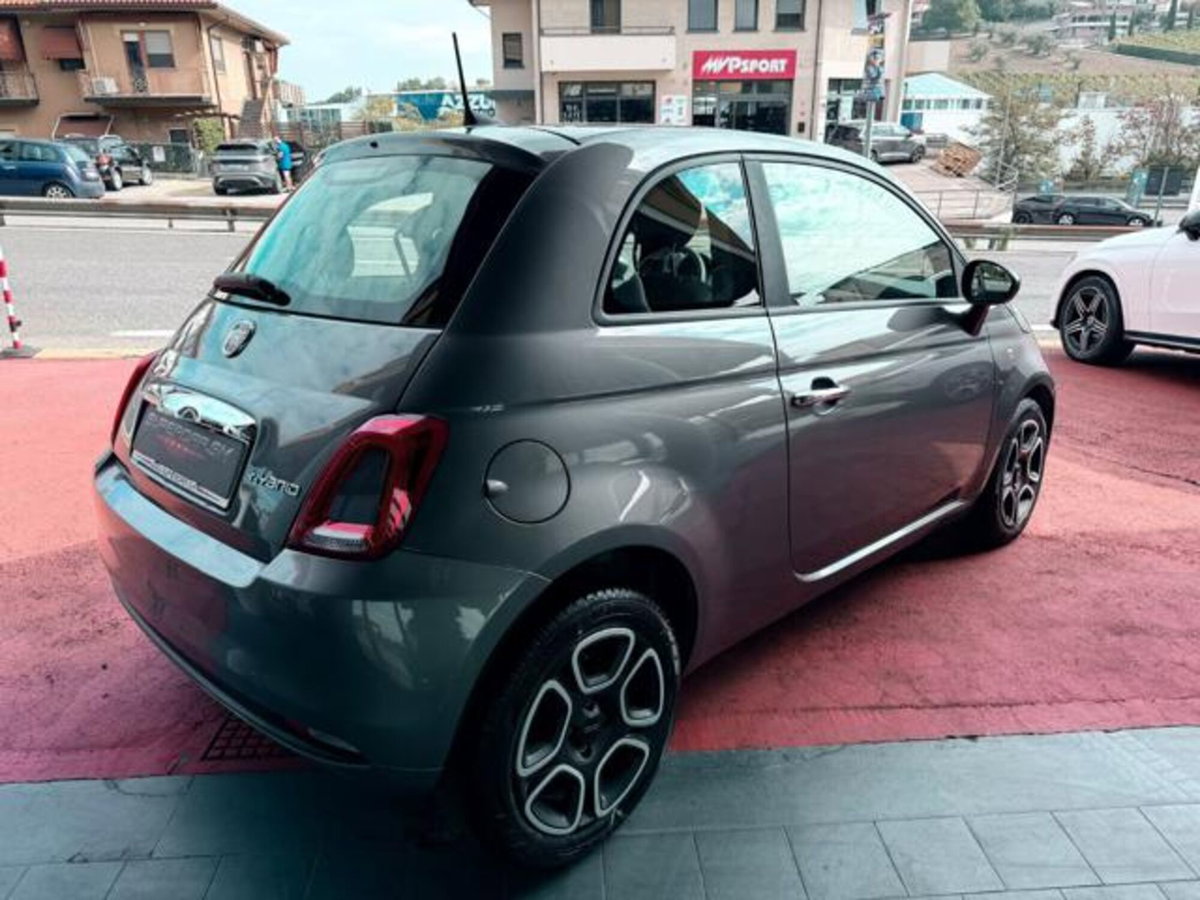Fiat 500 1.0 Hybrid Club (4)