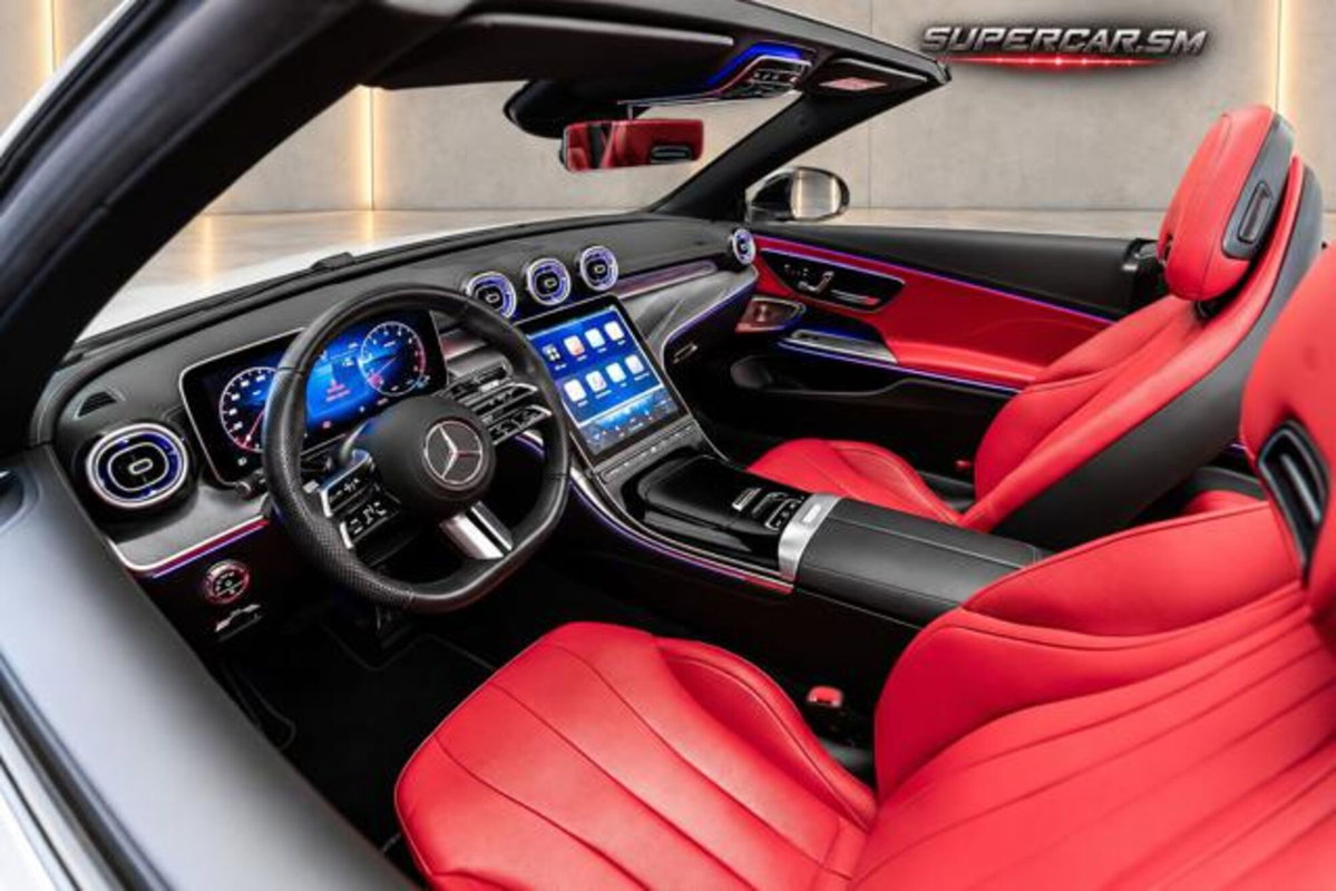 Mercedes-Benz CLE Cabrio 200 AMG Line Premium auto (10)