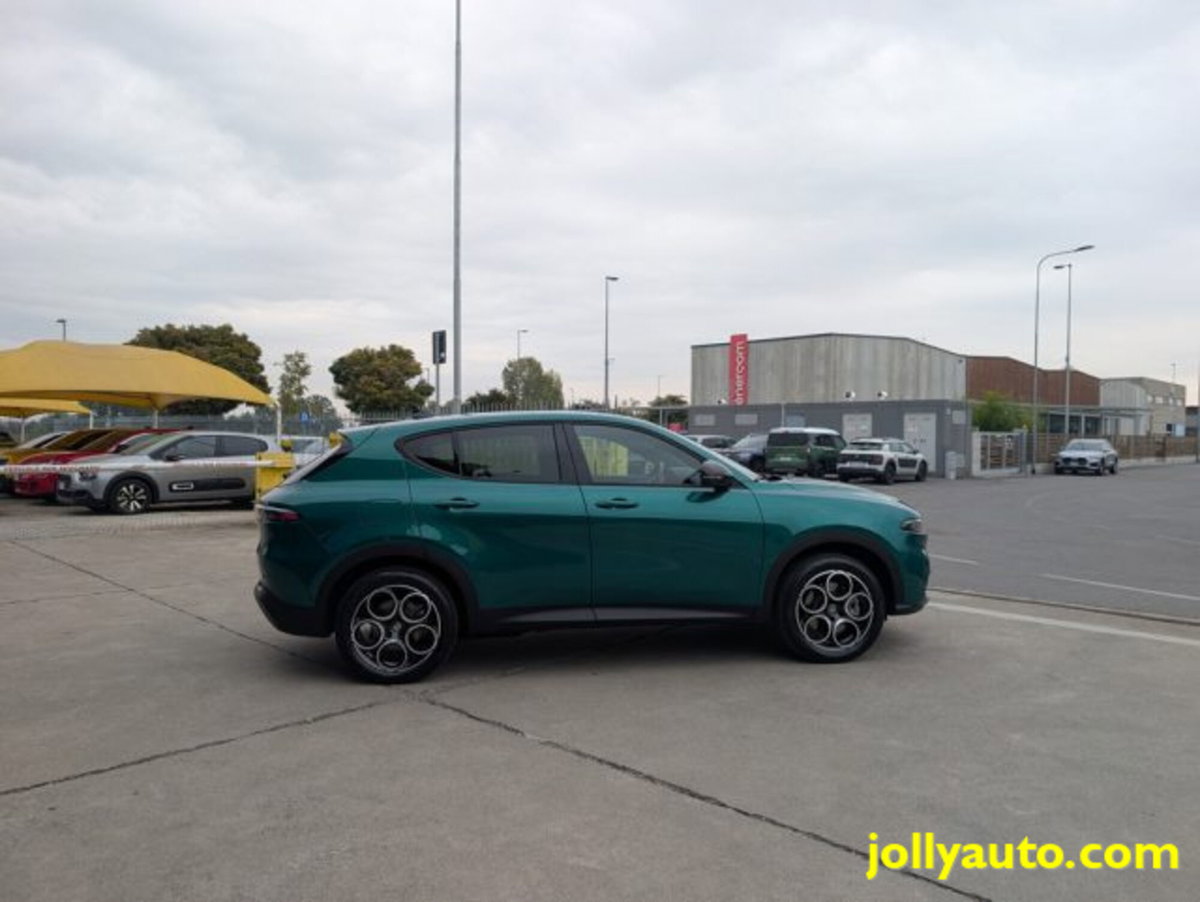 Alfa Romeo Tonale 1.3 phev Sprint Q4 280cv at6 (4)