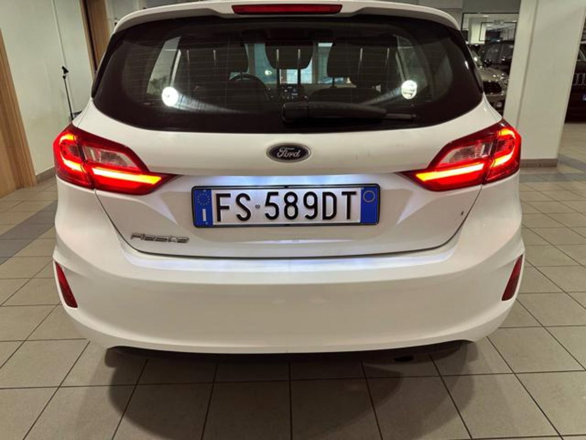 Ford Fiesta 1.5 TDCi 5 porte Titanium (10)