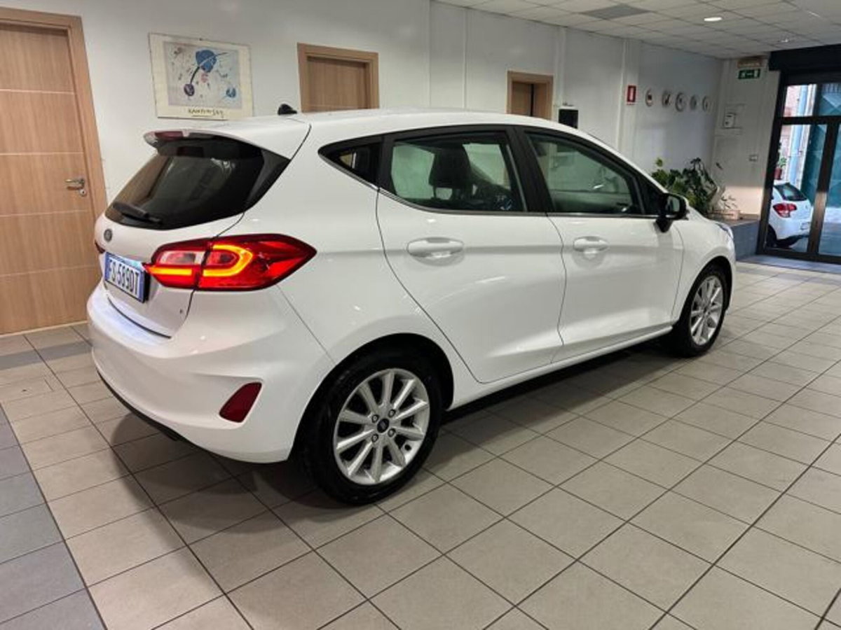 Ford Fiesta 1.5 TDCi 5 porte Titanium (4)