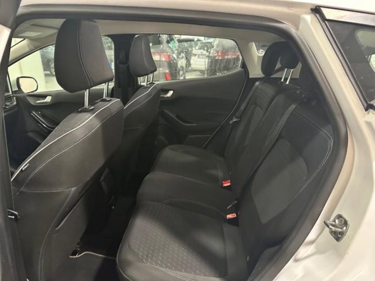 Ford Fiesta 1.5 TDCi 5 porte Titanium (7)