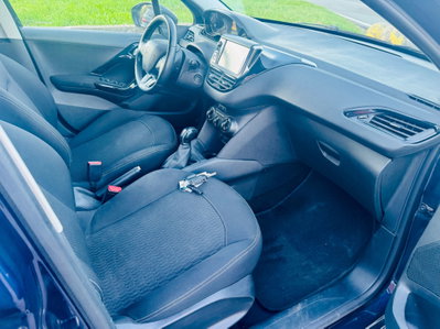 Peugeot 208 82 Stop&Start 5 porte Allure (13)