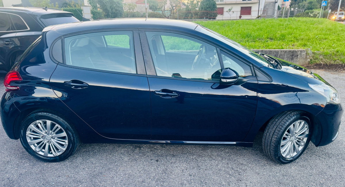 Peugeot 208 82 Stop&Start 5 porte Allure (5)
