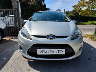 Ford Fiesta 1.2 82 CV 5 porte Titanium (9)