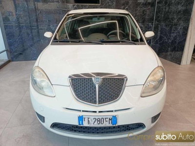 Lancia Ypsilon 1.2 Argento