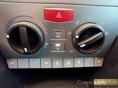 Lancia Ypsilon 1.2 Argento (13)