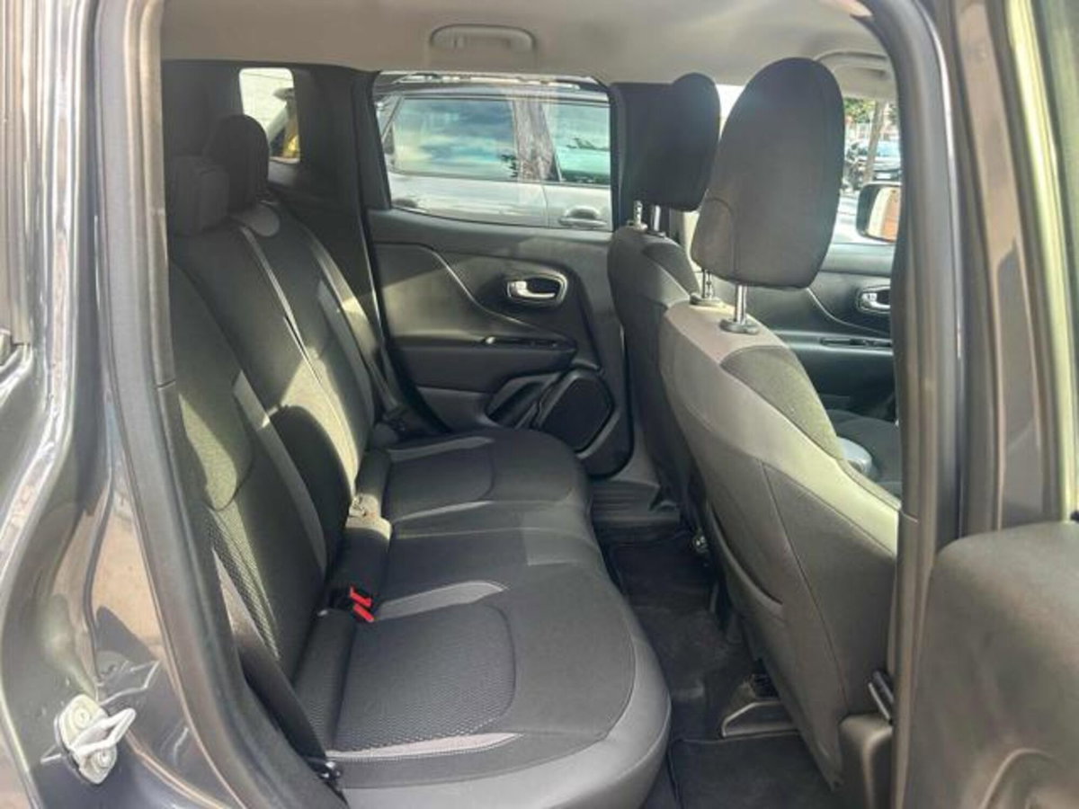 Jeep Renegade 1.6 Mjt 130 CV Limited (11)