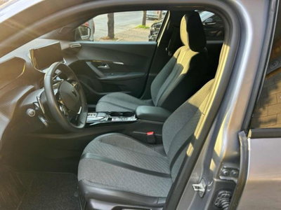Peugeot 2008 BlueHDi 130 S&S EAT8 Allure Pack (10)