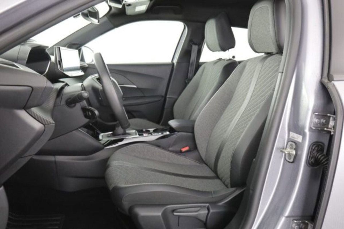 Peugeot 2008 PureTech 100 S&S Allure