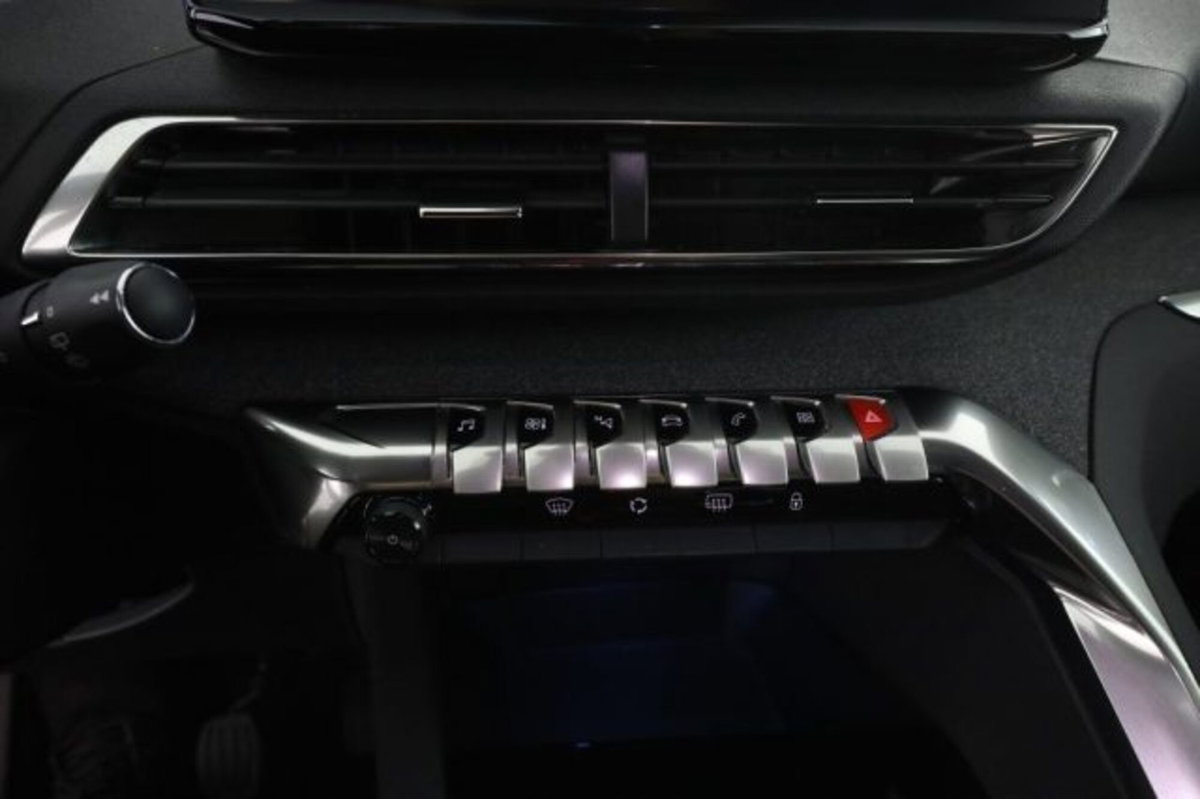 Peugeot 3008 PureTech Turbo 130 S&S Allure Pack (13)