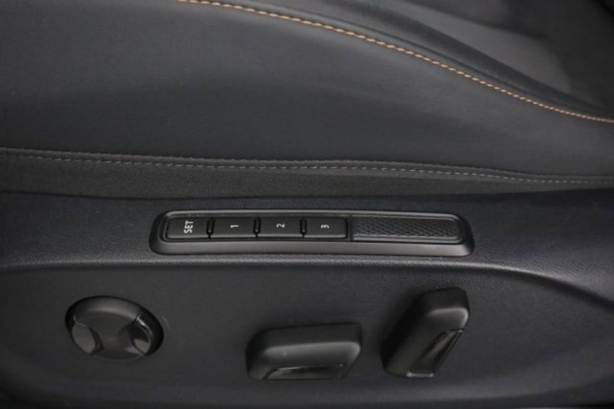 Cupra Terramar 1.5 hybrid 150cv dsg (16)
