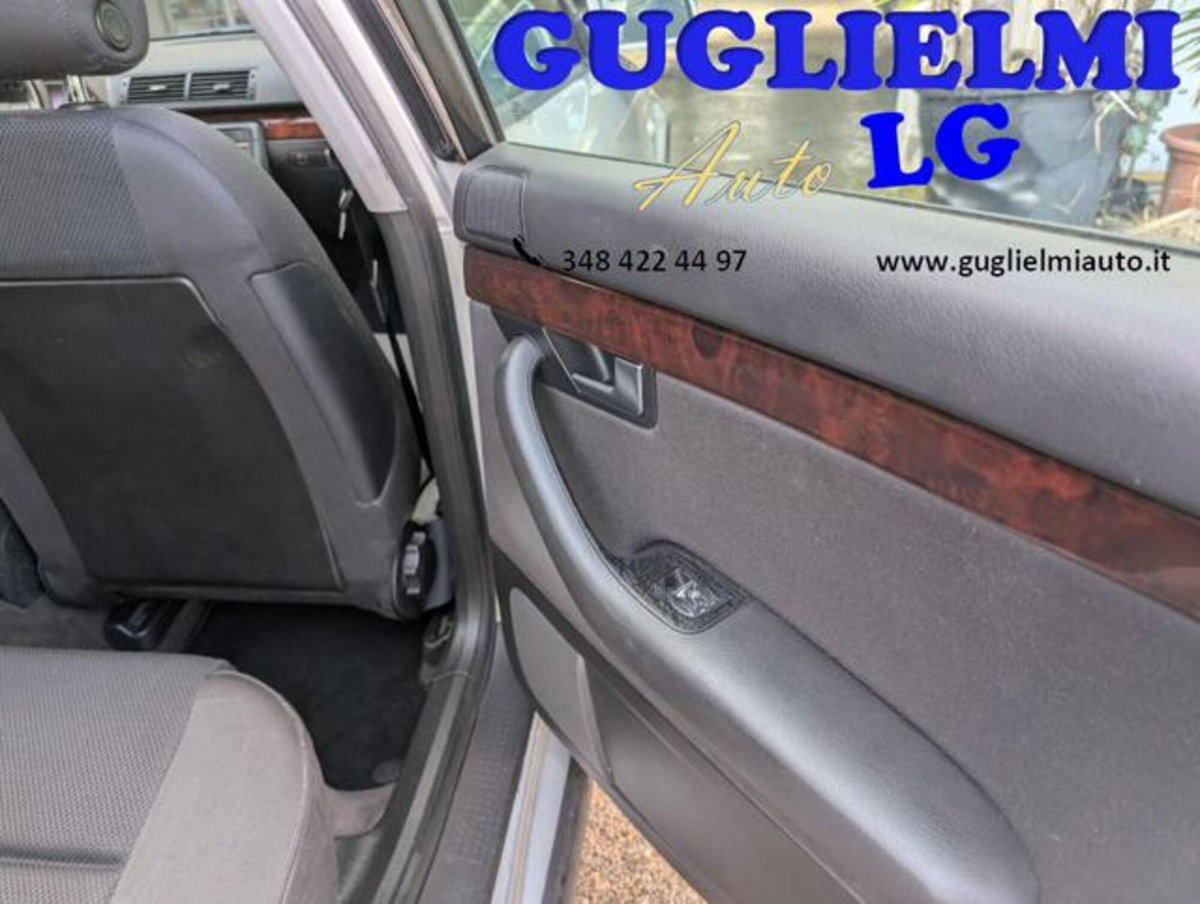 Audi A4 Avant 2.0 20V cat (19)