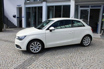 Audi A1 1.6 TDI 105 CV Ambition (2)