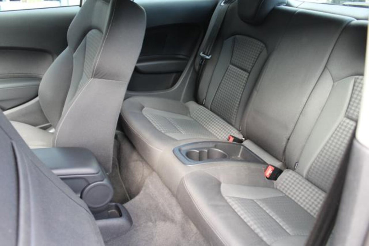 Audi A1 1.6 TDI 105 CV Ambition (7)