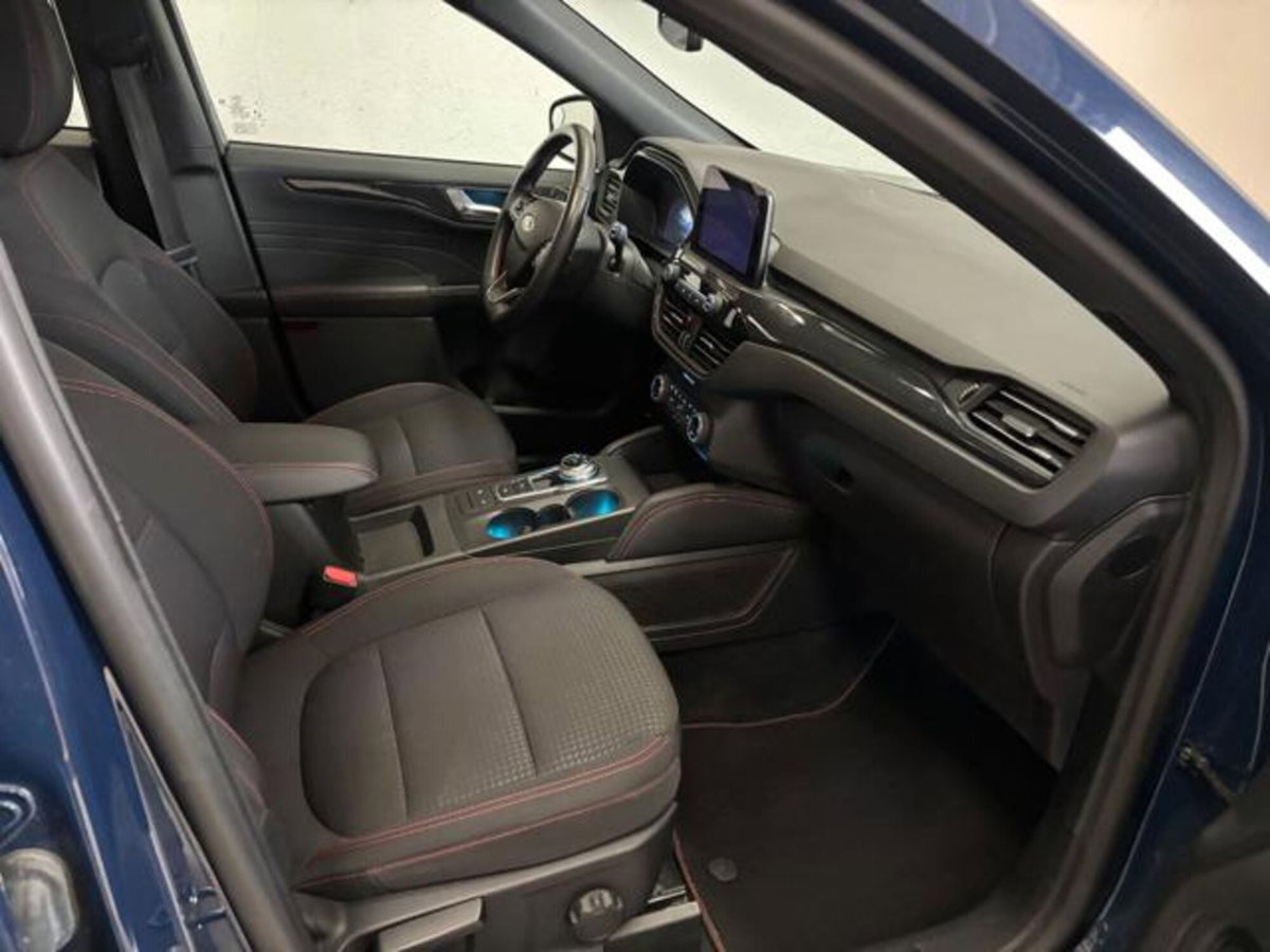 Ford Kuga 2.5 Full Hybrid 190 CV CVT AWD ST-Line Design (10)