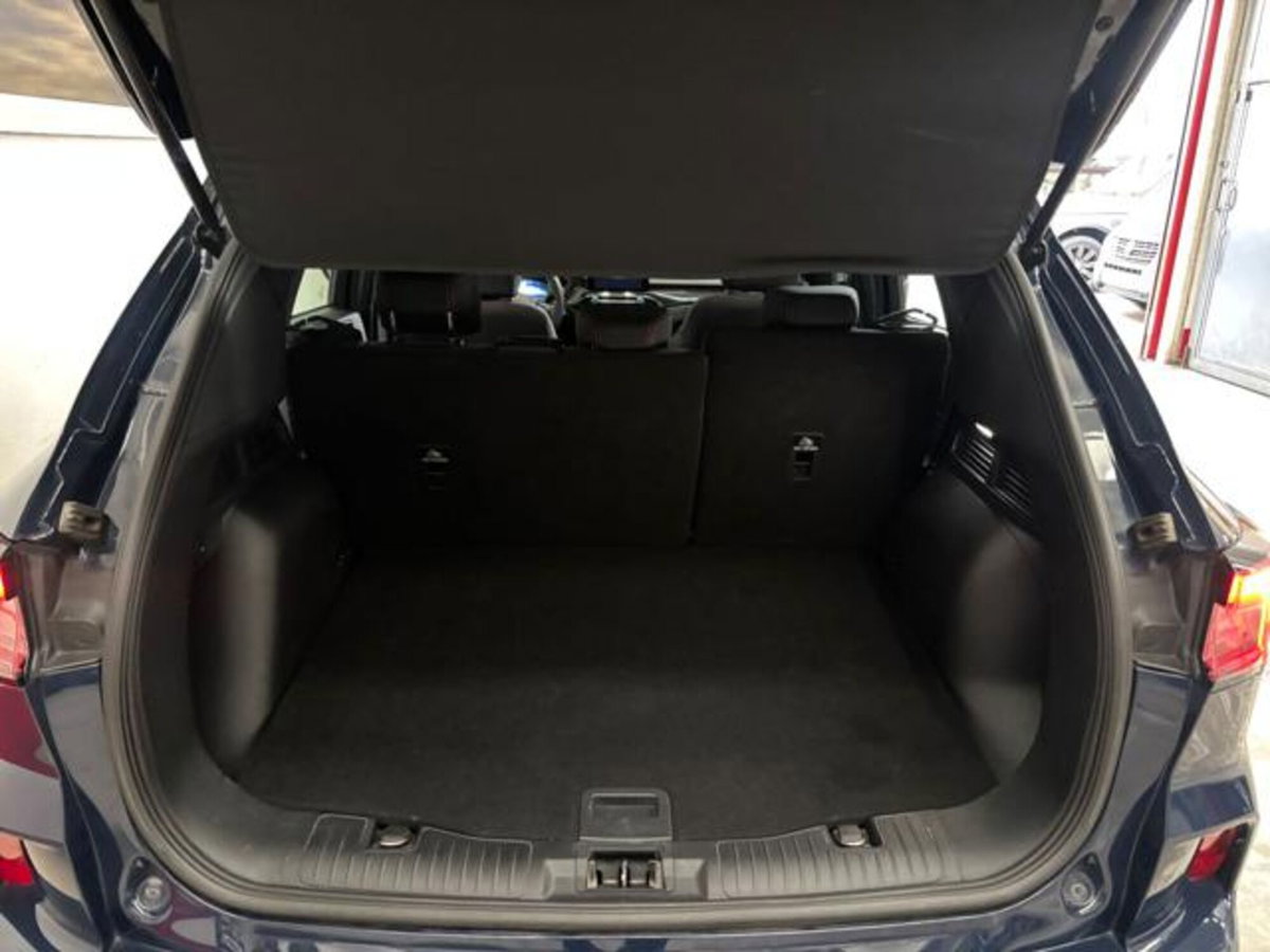 Ford Kuga 2.5 Full Hybrid 190 CV CVT AWD ST-Line Design (12)