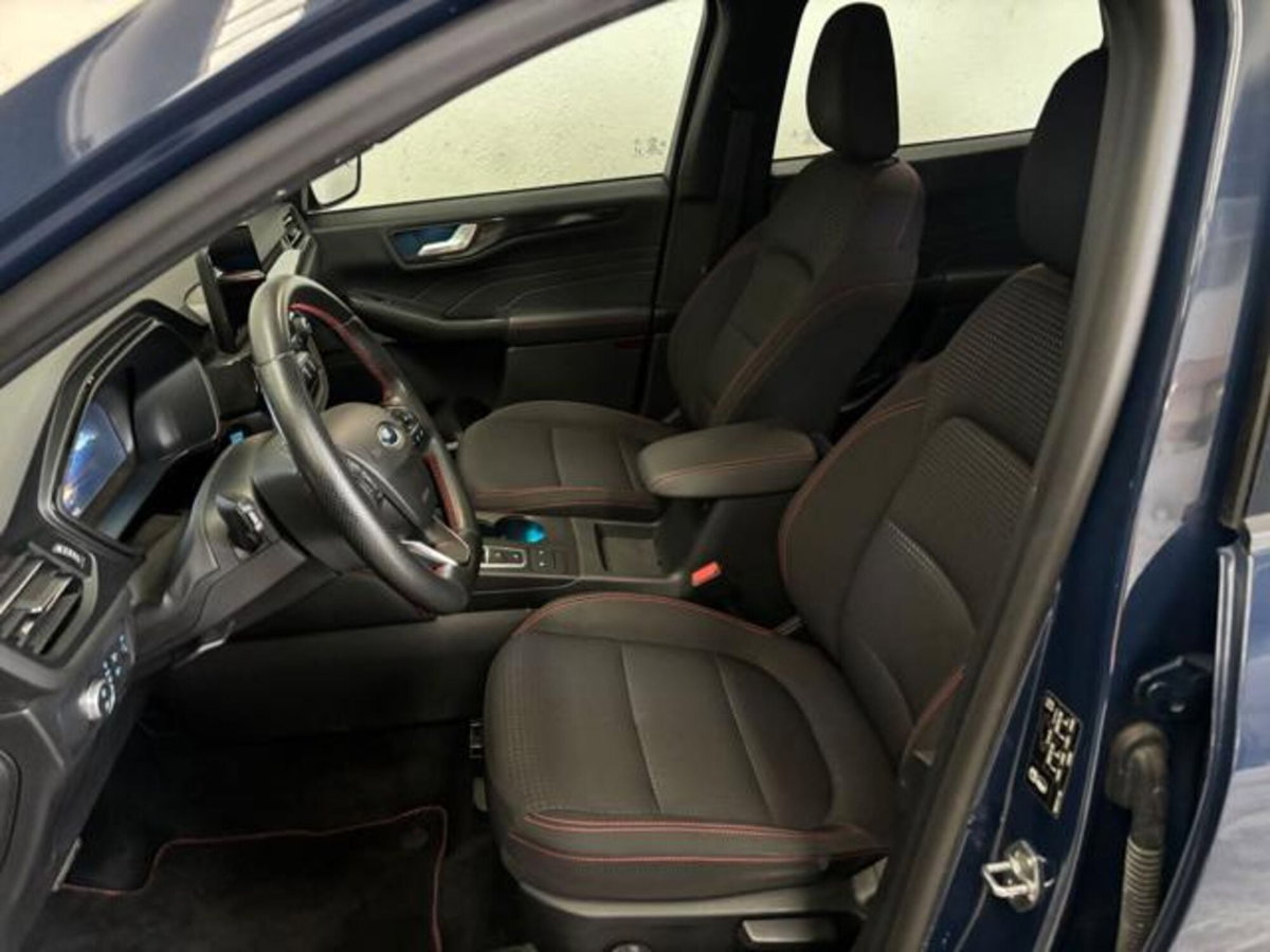 Ford Kuga 2.5 Full Hybrid 190 CV CVT AWD ST-Line Design (7)