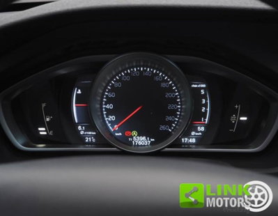 Volvo V40 D3 Momentum (12)