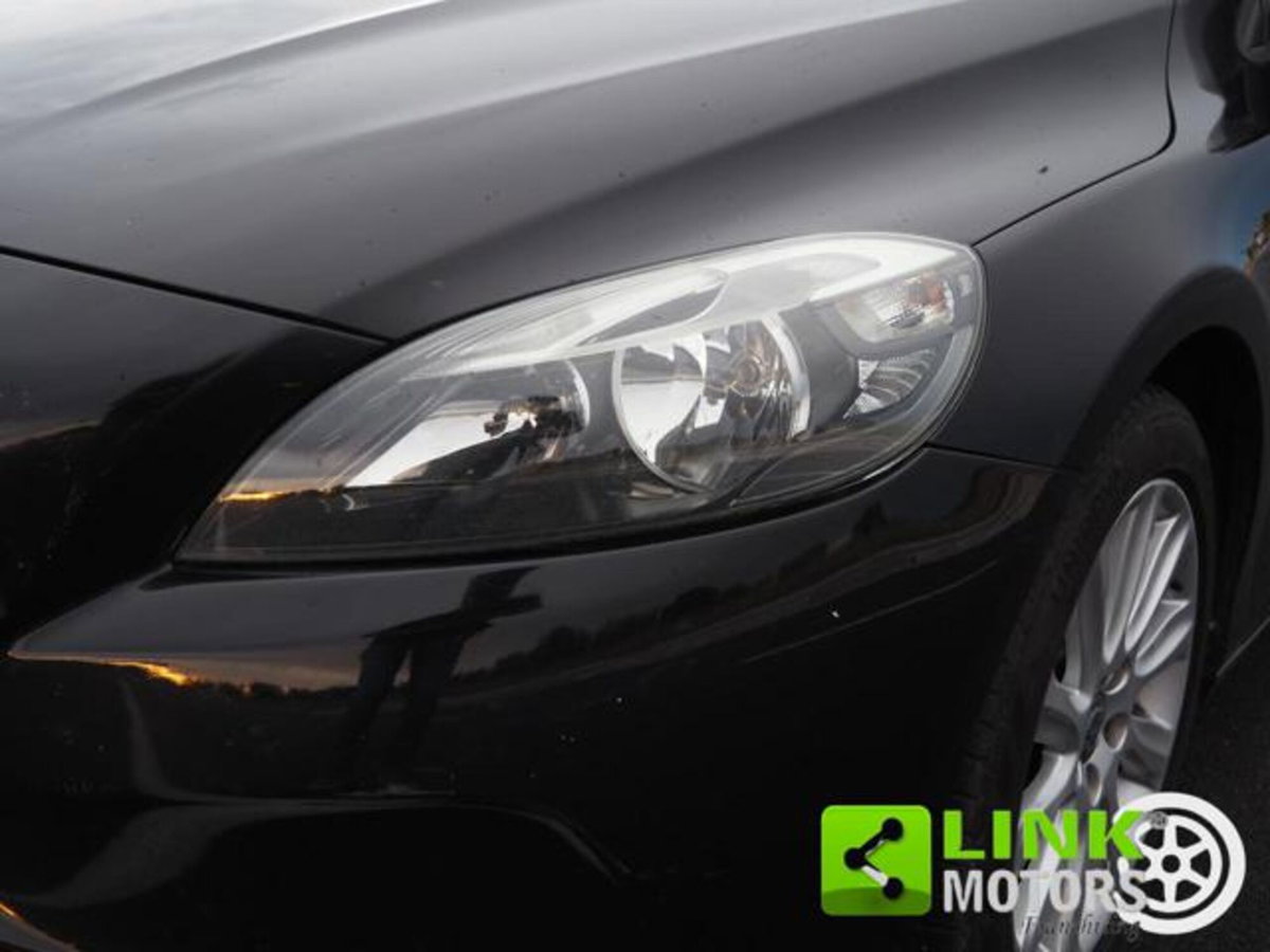 Volvo V40 D3 Momentum (18)