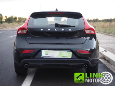 Volvo V40 D3 Momentum (3)