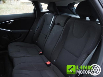 Volvo V40 D3 Momentum (7)