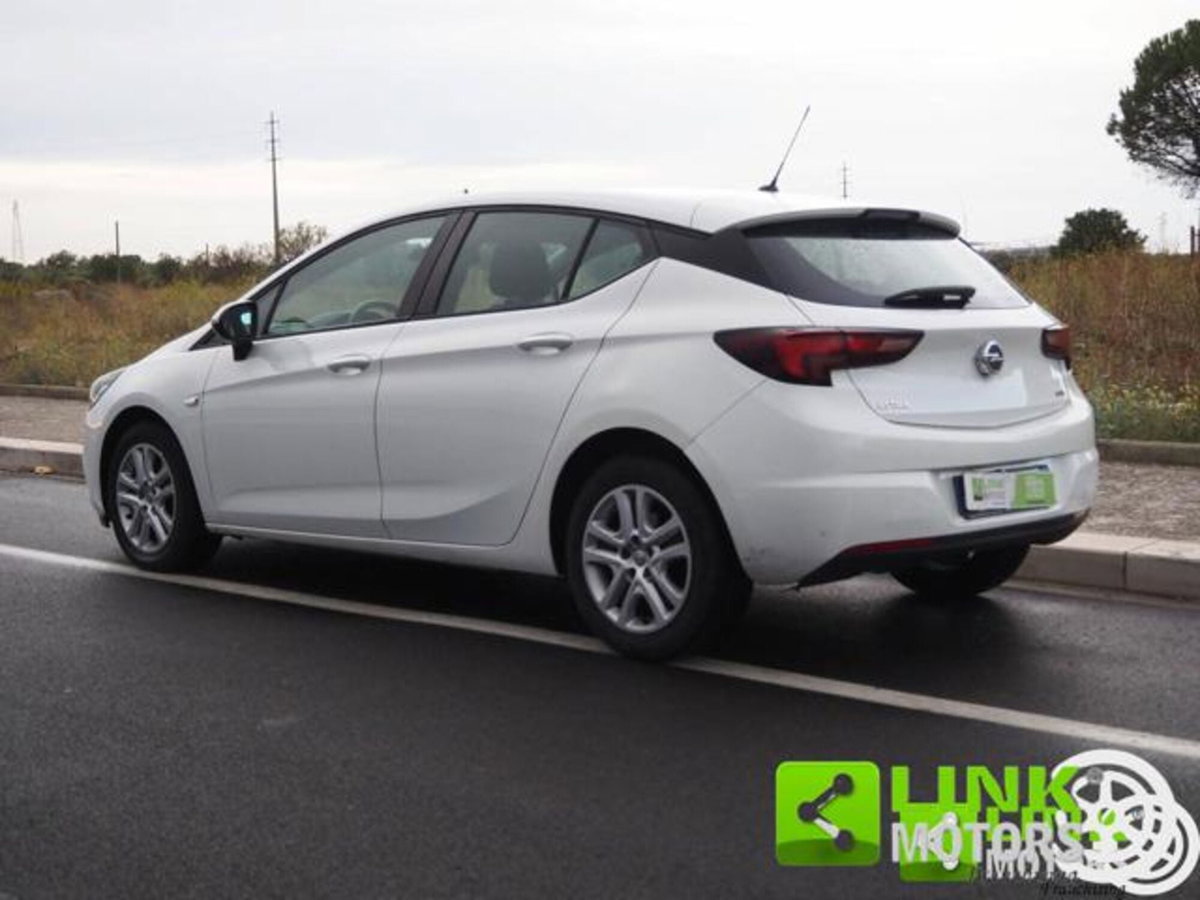 Opel Astra 1.6 CDTi 110CV Start&Stop 5 porte Business (17)