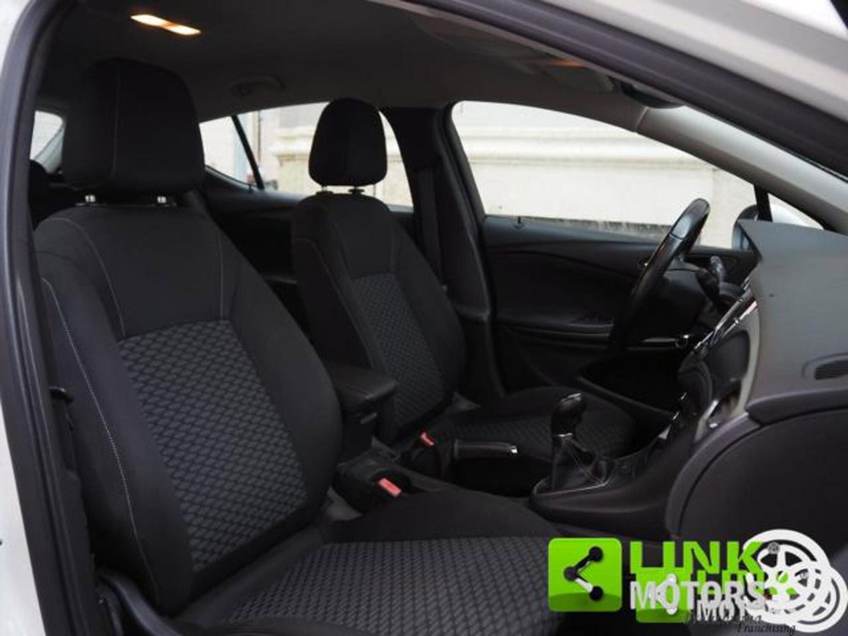 Opel Astra 1.6 CDTi 110CV Start&Stop 5 porte Business (20)