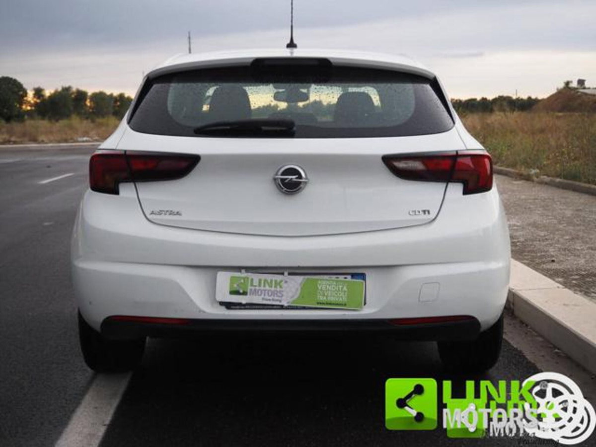 Opel Astra 1.6 CDTi 110CV Start&Stop 5 porte Business (7)